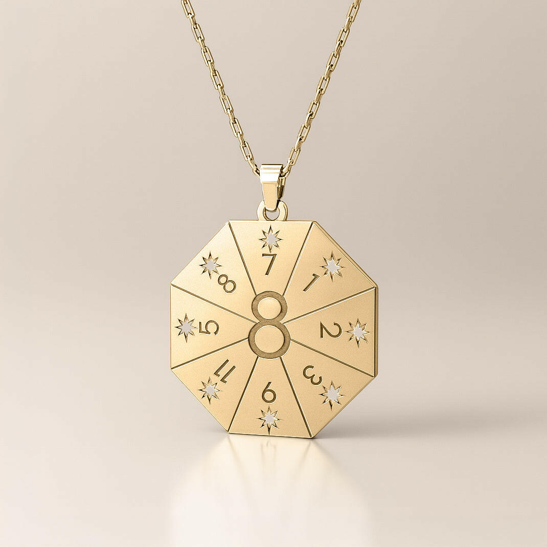 Naszyjnik z wisiorkiem Brama Lwa 8.8 w kolorze złotym – Amulet Duszy.