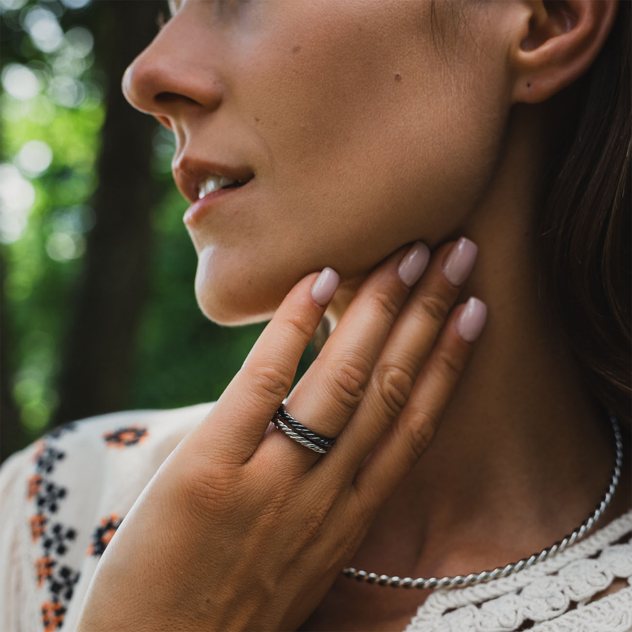 Koperen tensorring in zilverkleur - Beschermende amulet